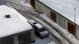 Законопроект «Единой России» поможет 3,5 миллионам россиян зарегистрировать гаражи и землю под ними