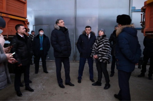 10 февраля, губернатор Амурской области Василий Орлов совместно с председателем Законодательного Собрания области Вячеславом Логиновым работал в Завитинском районе.